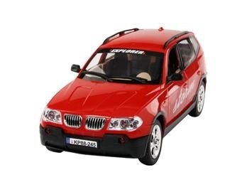 Р/У машина BMW X5 1:18 cвет, сигнализация